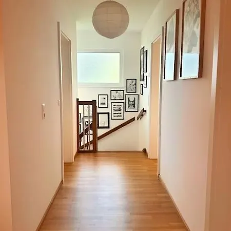 Vogelhaus Casa de Férias Hohenems